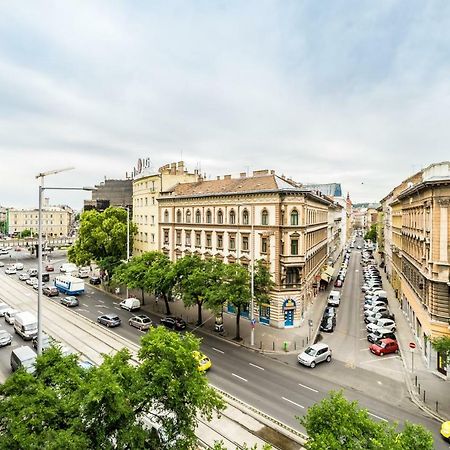 Bpr Luxe De Noir Et Blanc Apartment Budapest Exterior photo